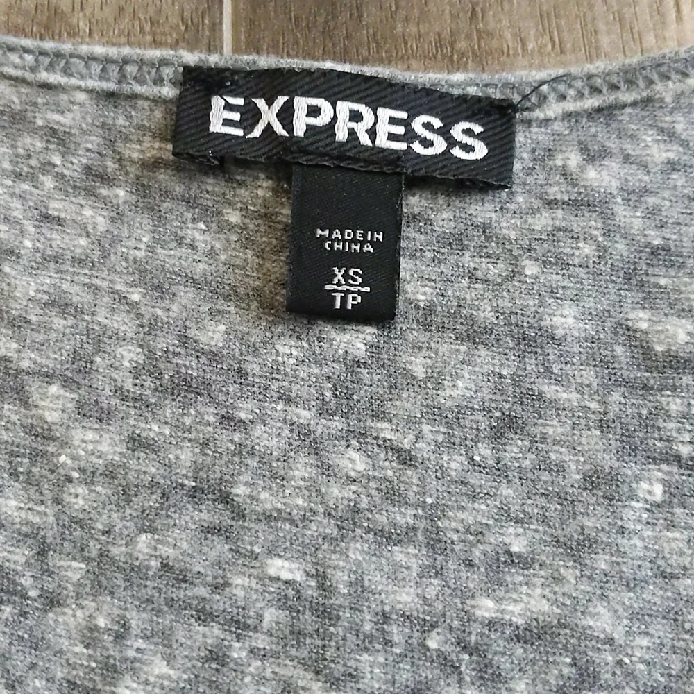Express Tank Top - Picture 3 of 4